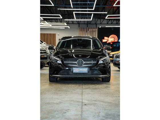 MERCEDES-BENZ CLA 180 1.6 CGI GASOLINA 7G-DCT